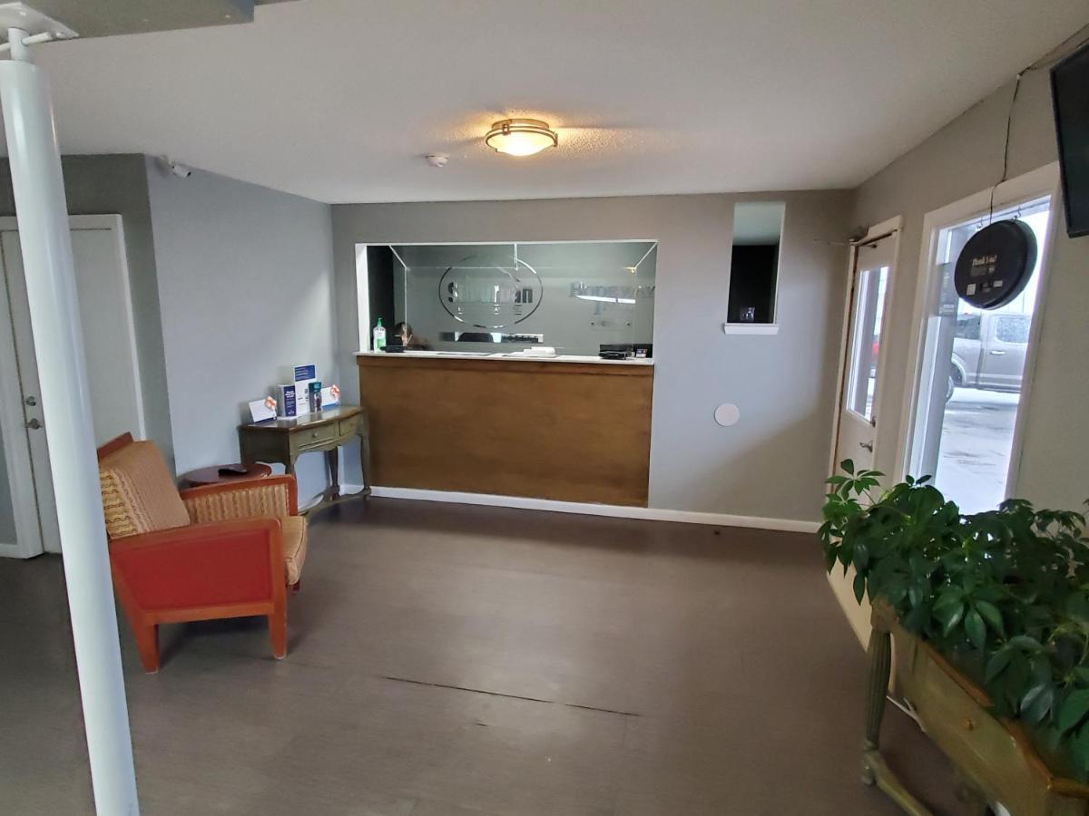 Rodeway Inn Brazil Eksteriør bilde