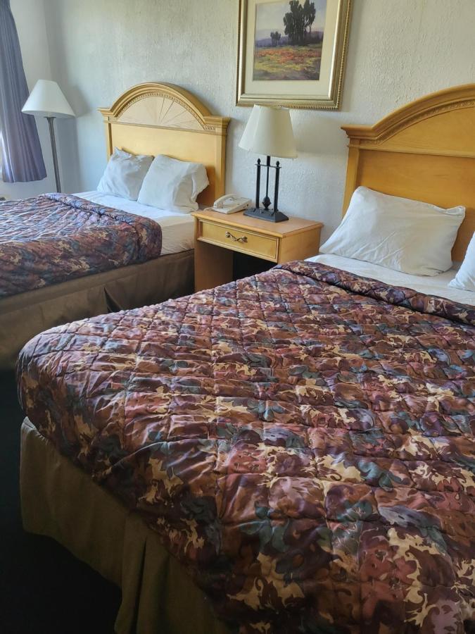 Rodeway Inn Brazil Eksteriør bilde